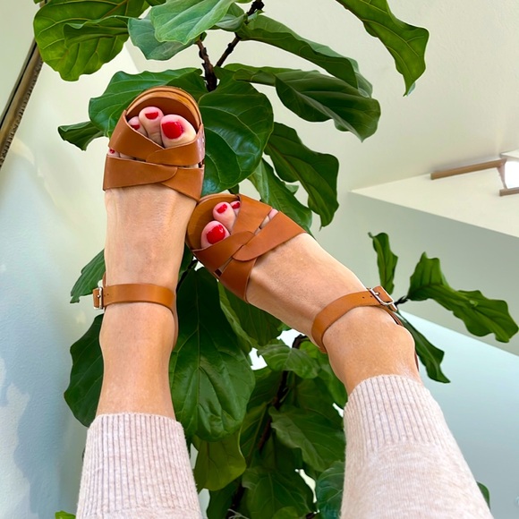 Swedish Hasbeens NWT Tan Sandal Vintage Inspired Love this style🌸 - Picture 2 of 11